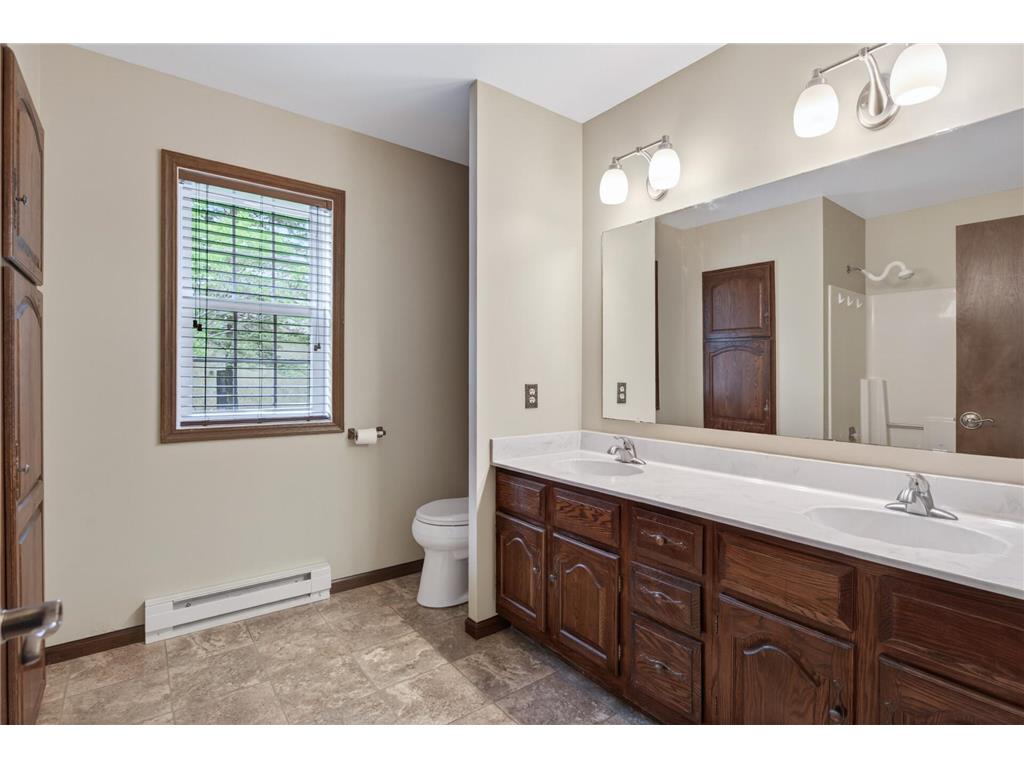 5737 N Highlands Court Lake Elmo MN 55042 7075547 image27