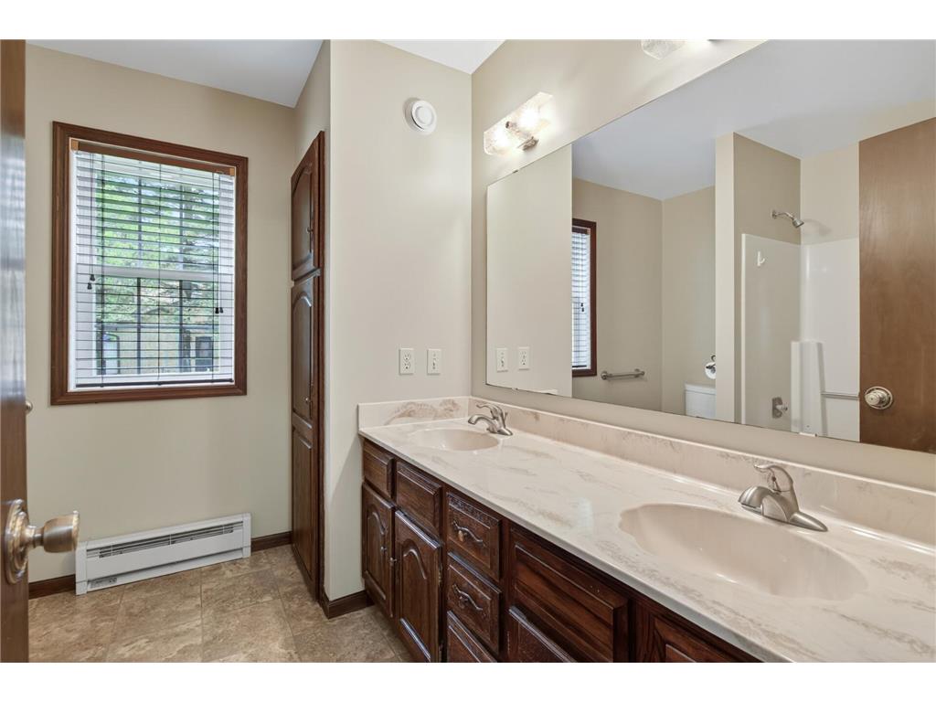 5737 N Highlands Court Lake Elmo MN 55042 7075547 image32