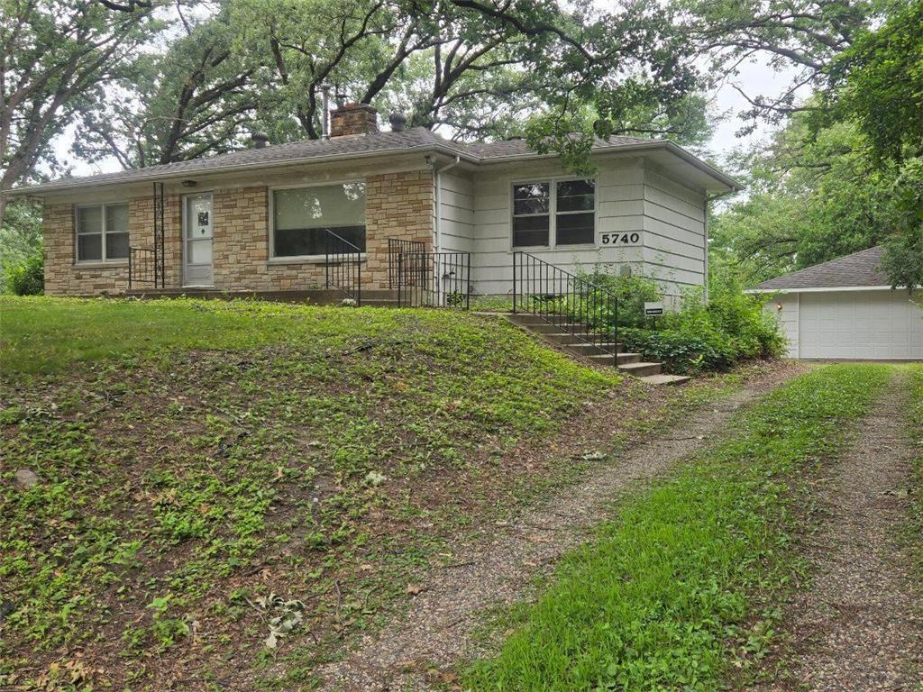 5740 Golden Valley Road Golden Valley MN 55422 6718534 image1