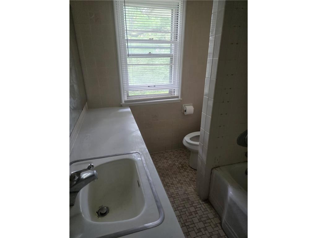 5740 Golden Valley Road Golden Valley MN 55422 6718534 image12