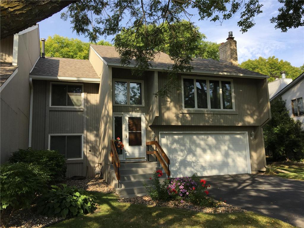5740 W 98 1/2 Street Bloomington MN 55437 7037299 image1