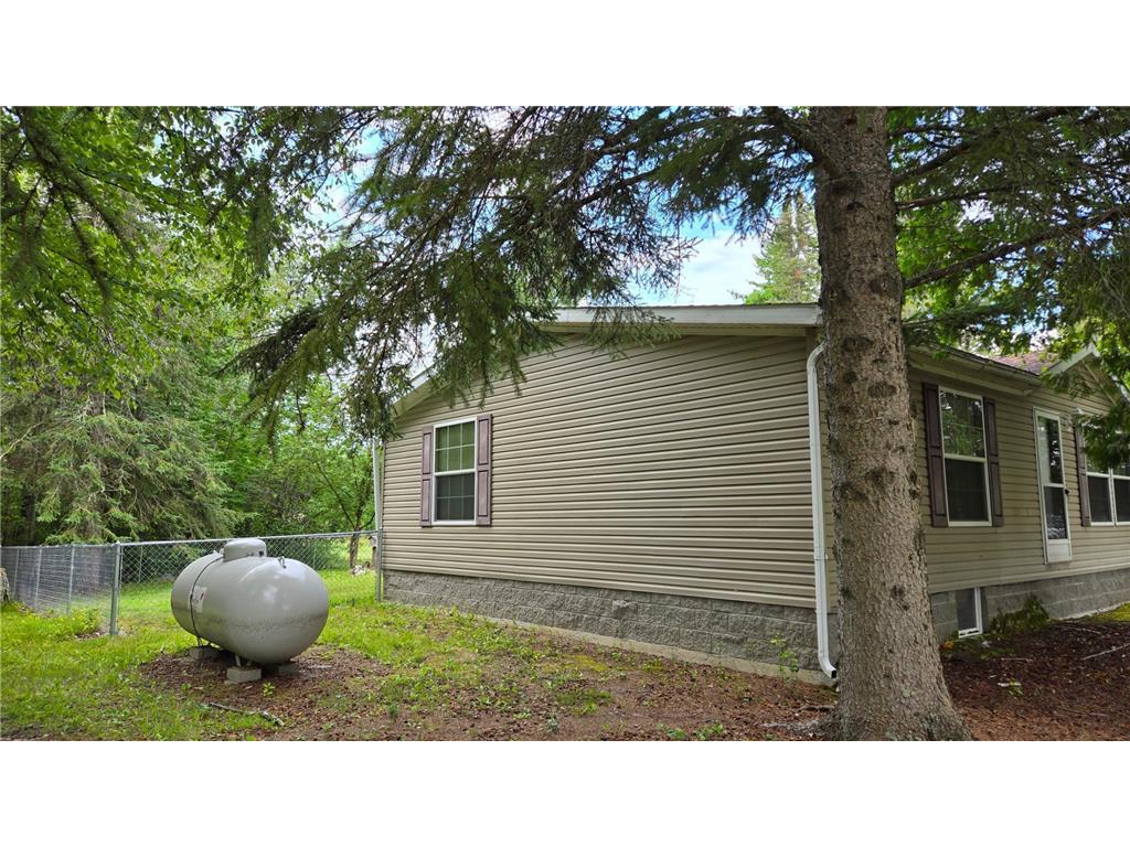 5741 Highway 53 Ray MN 56669 6580553 image2