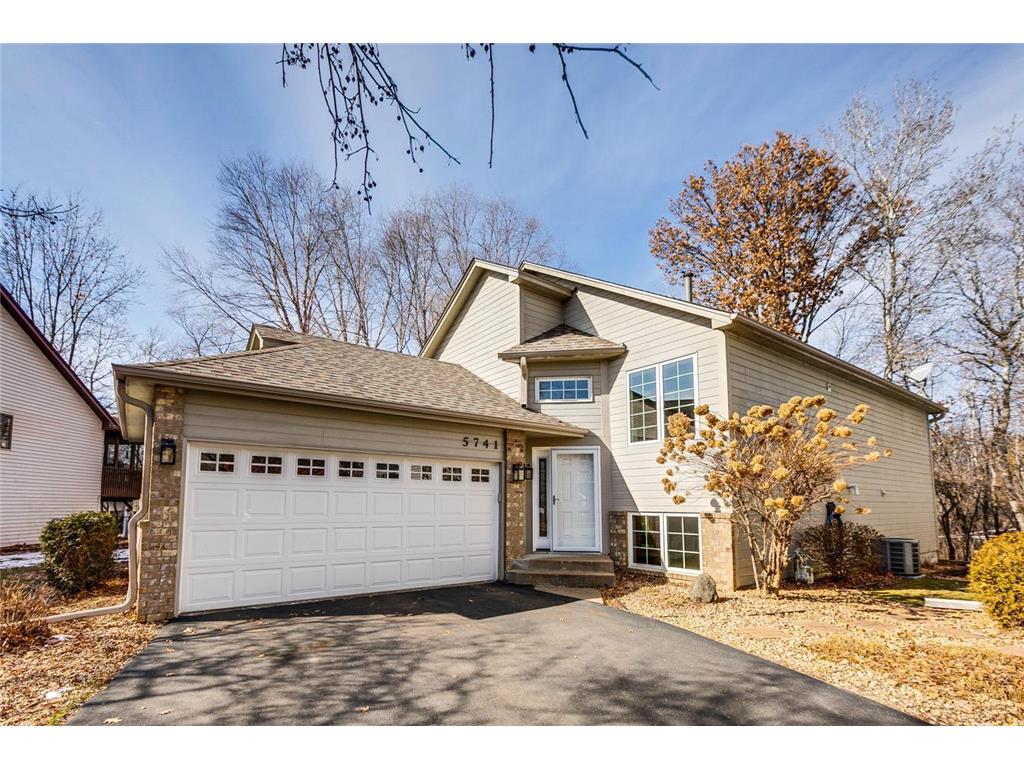 5741 Willow Trail Shoreview MN 55126 6484374 image1