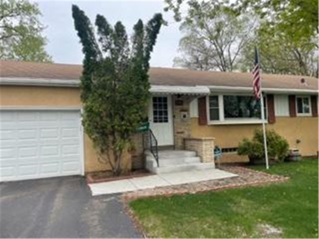 5742 Dupont Avenue N Brooklyn Center MN 55430 6369340 image1