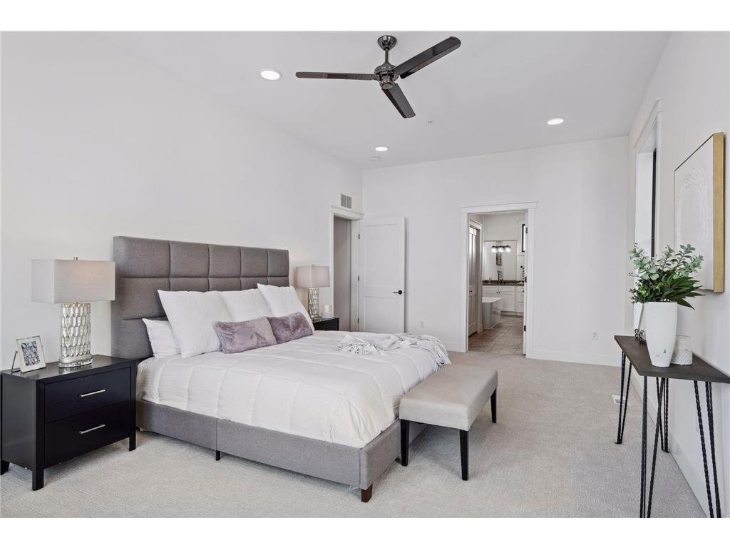 5742 Shady Oak Road S 6, MN, 55343 MLS 6504867 Edina