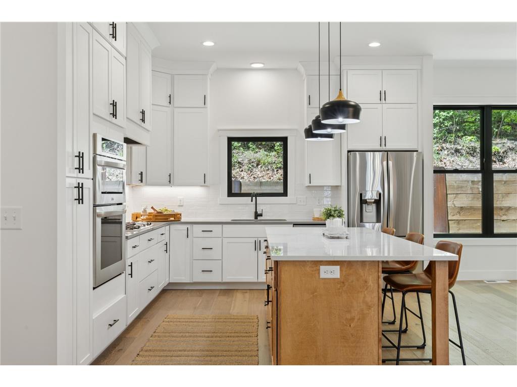 5742 Shady Oak Road S #7 Minnetonka MN 55343 6722357 image1