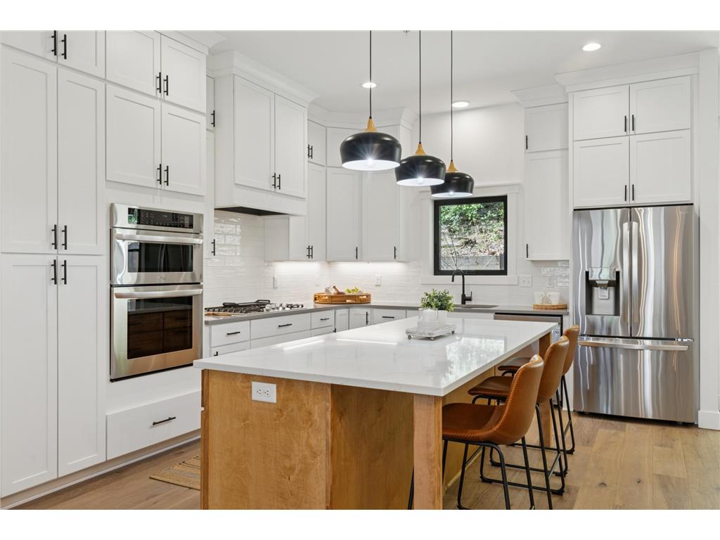 5742 Shady Oak Road S #7 Minnetonka MN 55343 6722357 image2