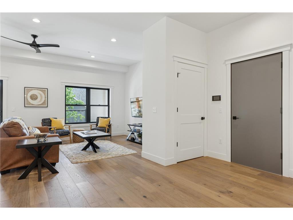 5742 Shady Oak Road S #7 Minnetonka MN 55343 6722357 image6