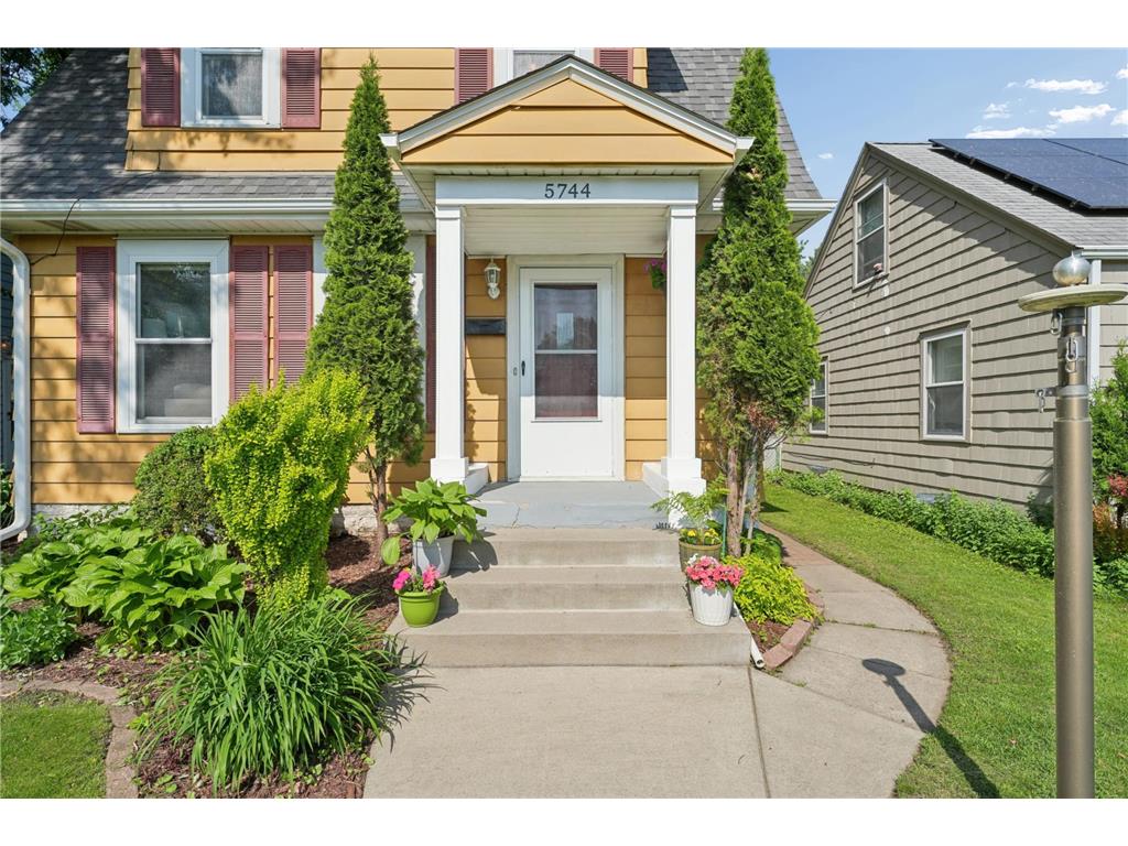 5744 26th Avenue S Minneapolis MN 55417 7089300 image3
