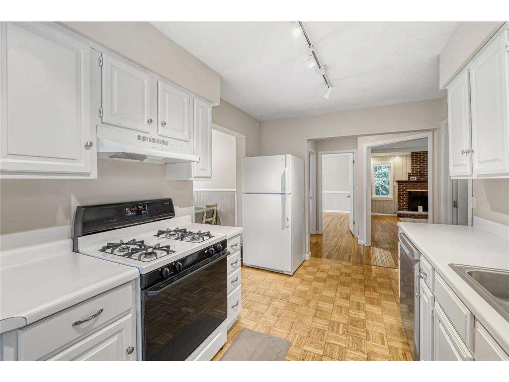 5745 Babcock Trail Inver Grove Heights MN 55077 7105824 image12