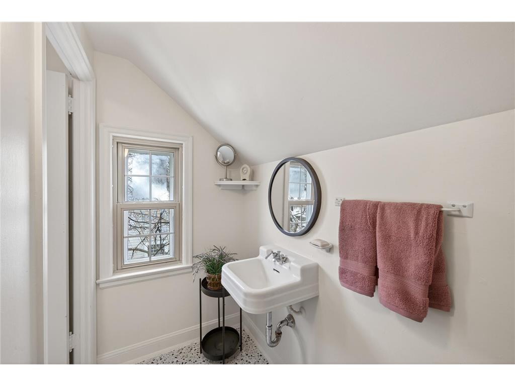 5745 Elliot Avenue Minneapolis MN 55417 7036651 image33