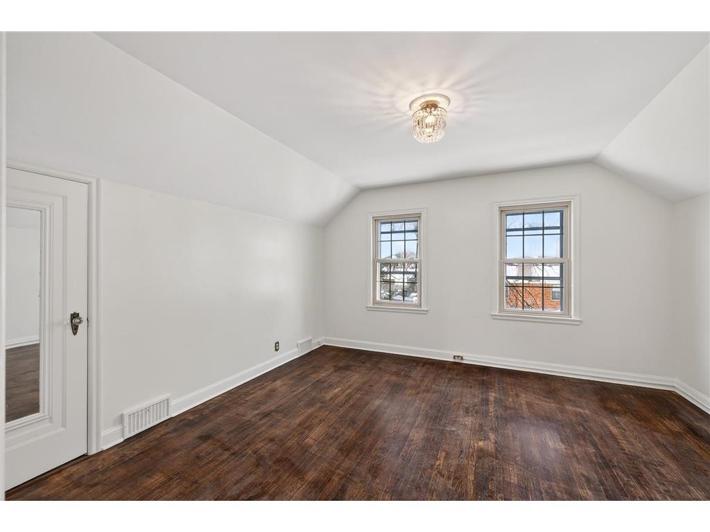 5745 Elliot Avenue Minneapolis MN 55417 7036651 image38