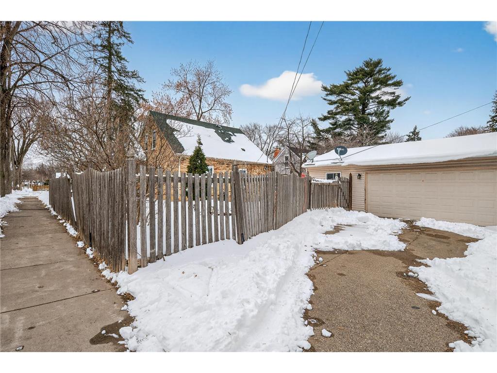 5745 Elliot Avenue Minneapolis MN 55417 7036651 image51