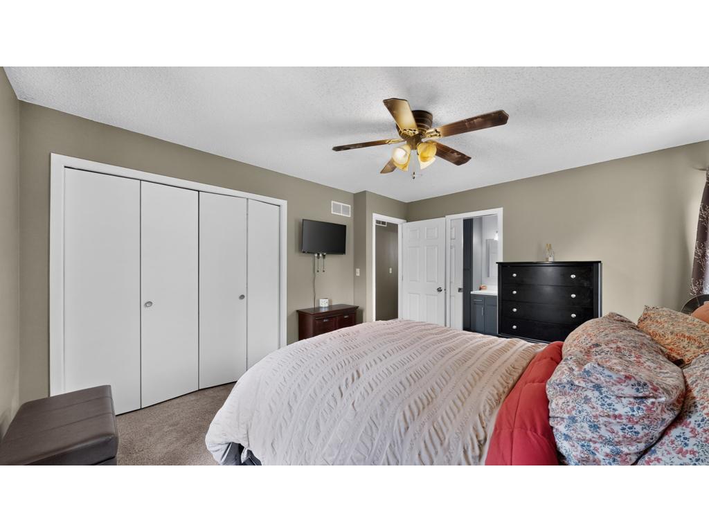 5746 Logan Street SE Rochester MN 55904 7107163 image20