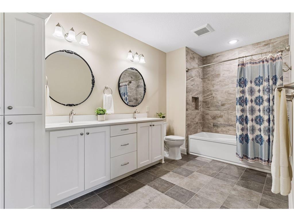 5748 150th Street W Faribault MN 55021 7056692 image36
