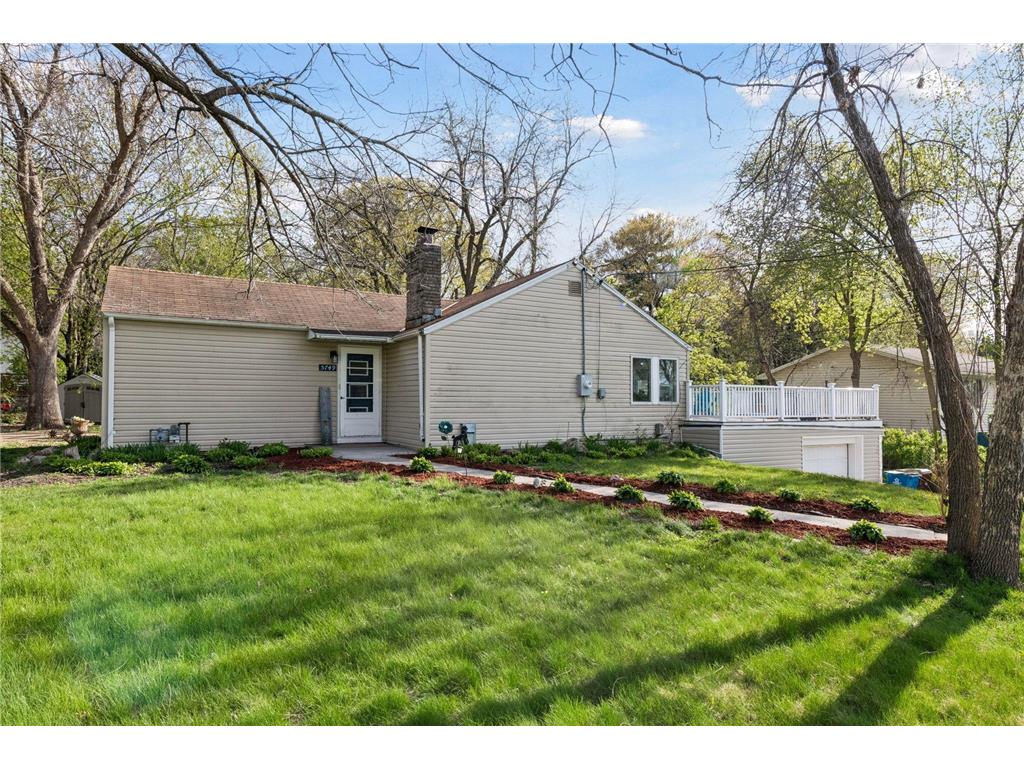 5749 Grandview Boulevard Mound MN 55364 - Dutch 7024075 image2