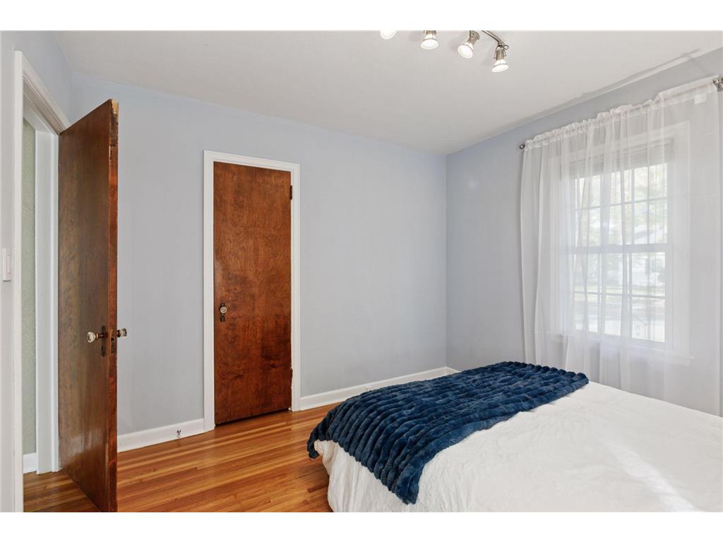 5749 Pleasant Avenue Minneapolis MN 55419 6808035 image15