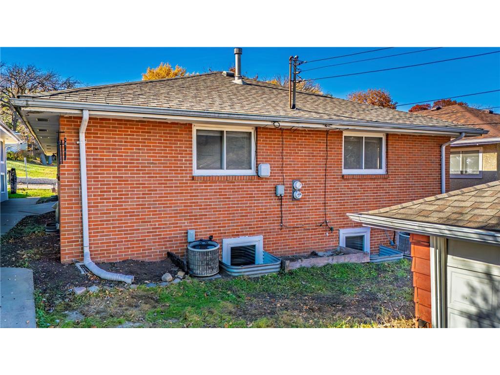 5749 Xerxes Avenue S Minneapolis MN 55410 6815518 image10