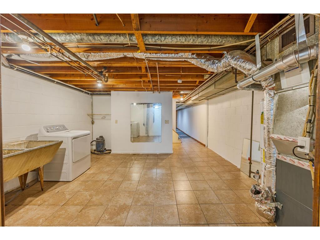 5749 Xerxes Avenue S Minneapolis MN 55410 6815518 image13