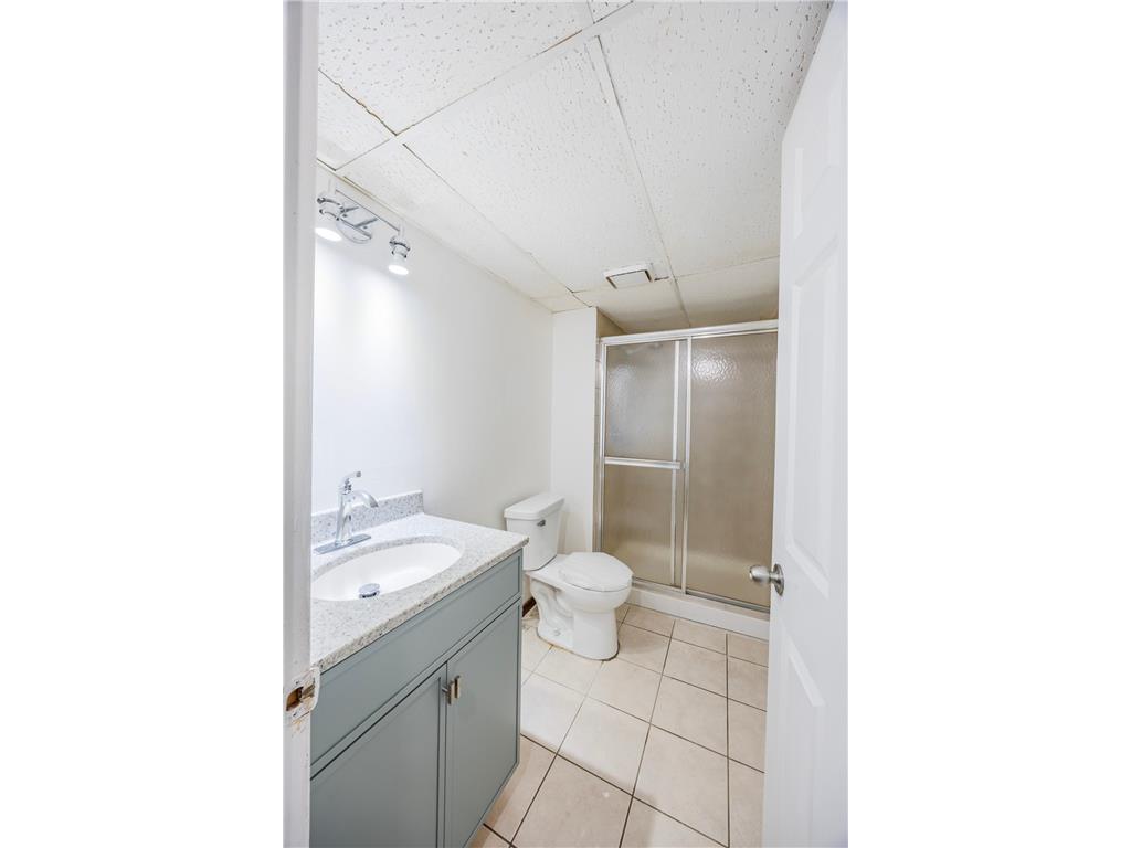 5749 Xerxes Avenue S Minneapolis MN 55410 6815518 image14