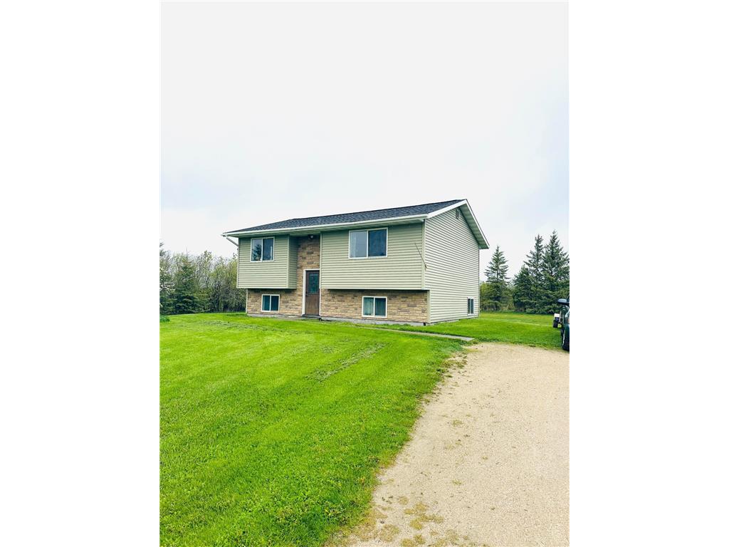 57499 400th Street Warroad MN 56763 6544256 image1