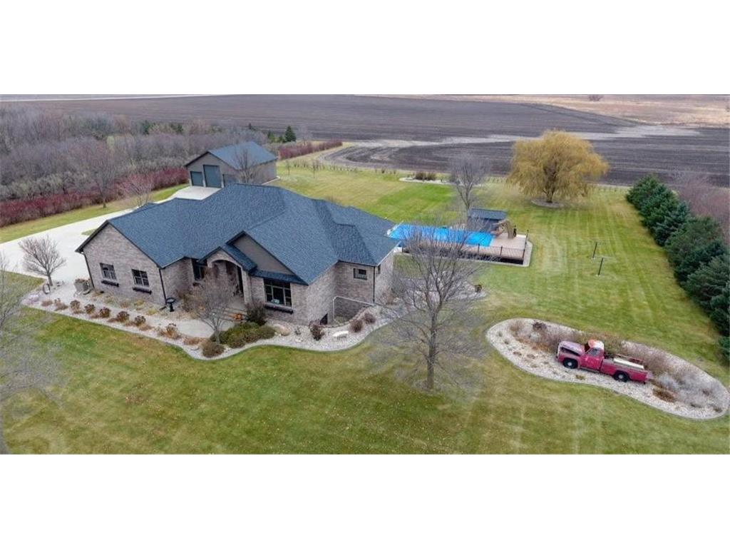 575 111th Street Sweet Twp MN 56164 6805181 image1