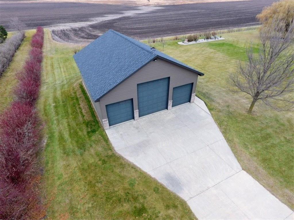 575 111th Street Sweet Twp MN 56164 6805181 image100