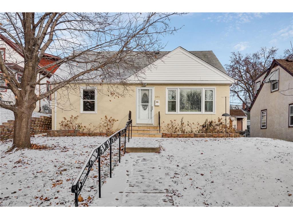 575 36th Avenue NE Minneapolis MN 55418 6636859 image1