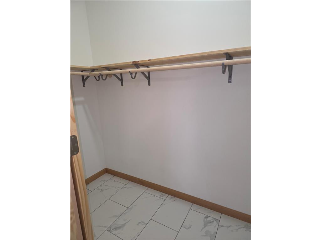 575 Elins Lake Road SE Cambridge MN 55008 - Elms 7048555 image18