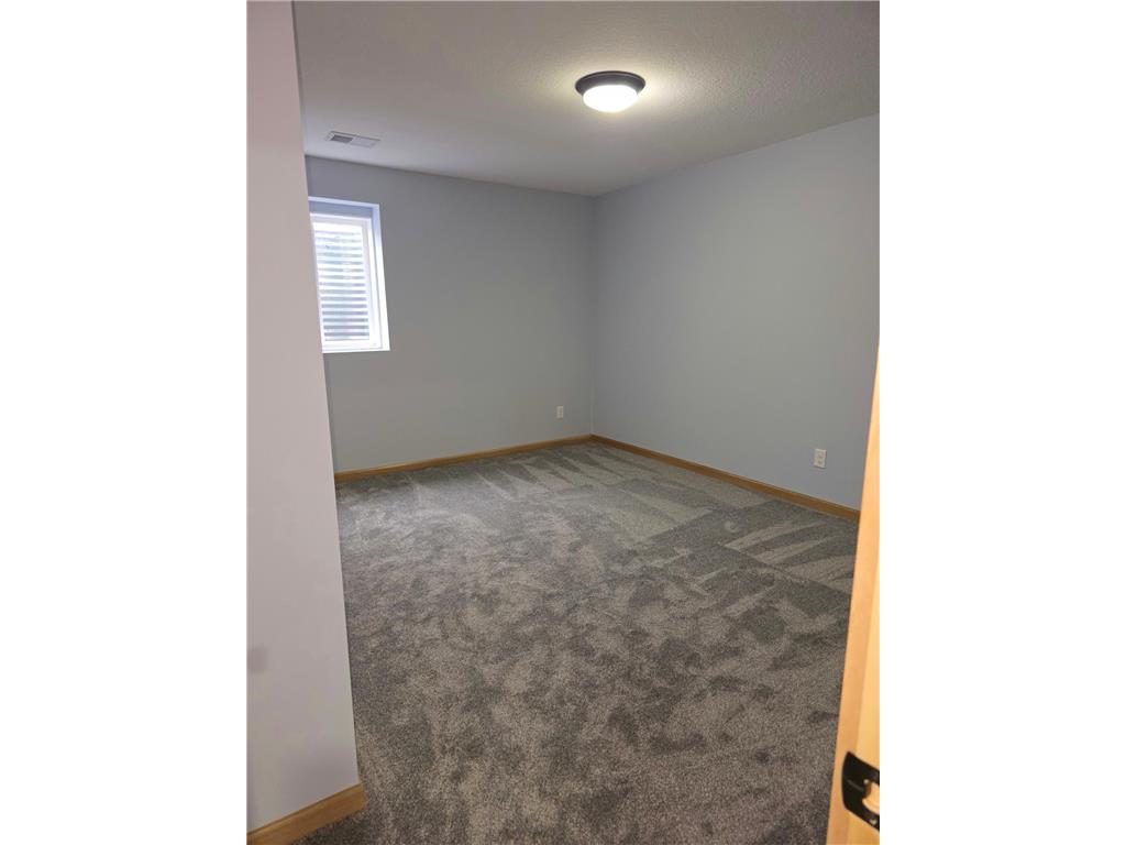 575 Elins Lake Road SE Cambridge MN 55008 - Elms 7048555 image24