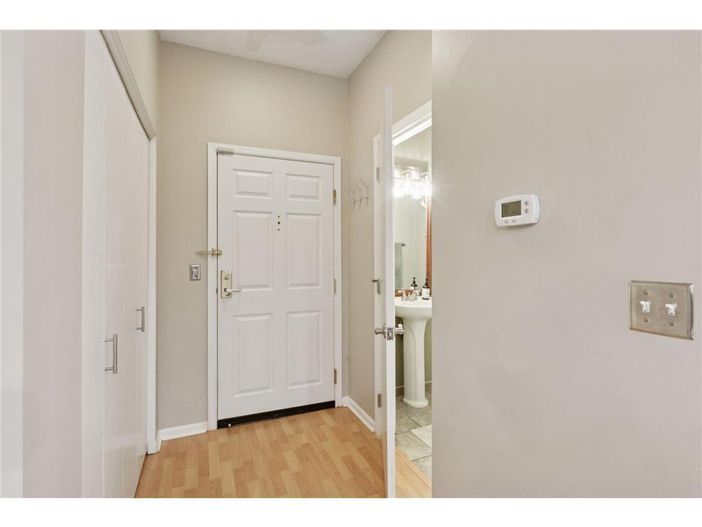 575 N 1st Street #123 Minneapolis MN 55401 7014822 image16