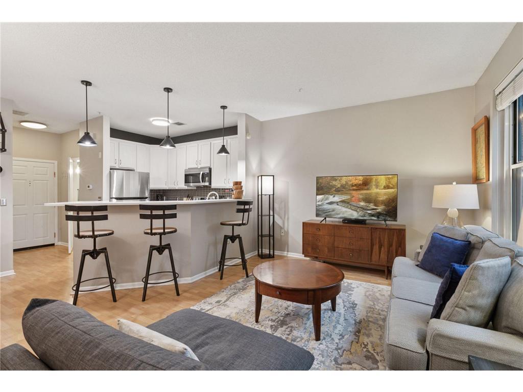 575 N 1st Street #123 Minneapolis MN 55401 7014822 image7