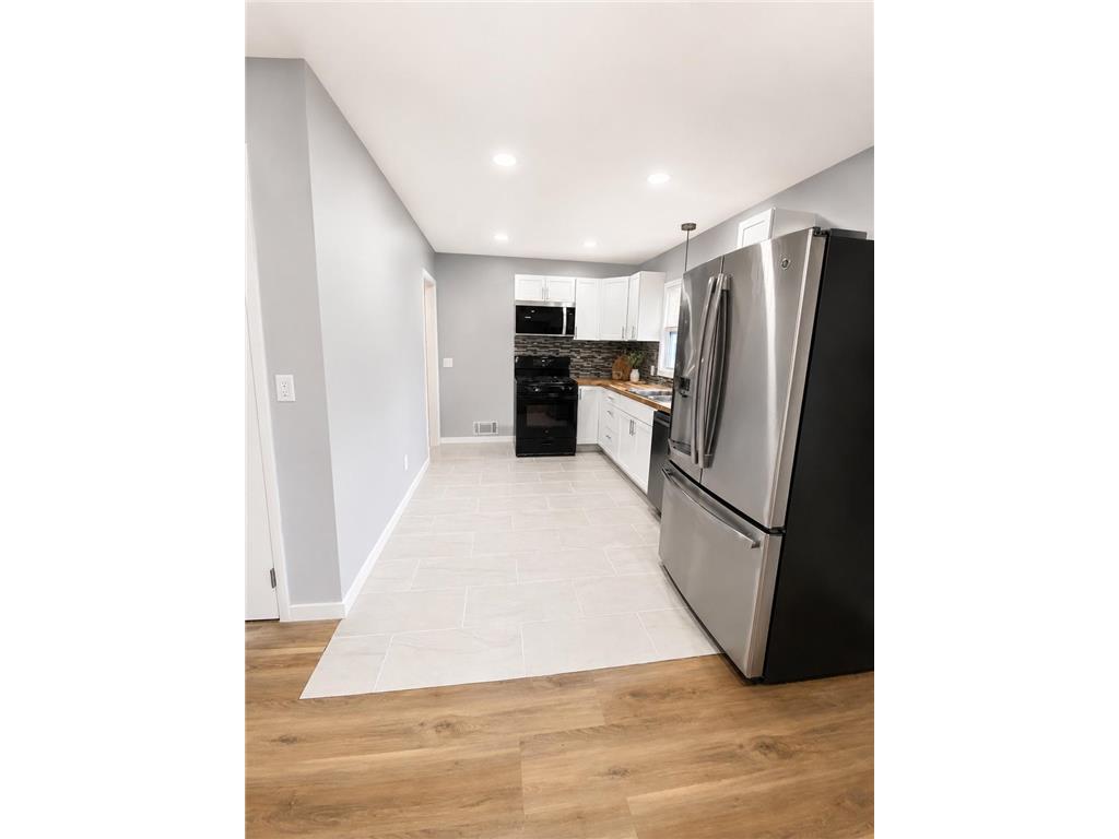 575 Nebraska Avenue E Saint Paul MN 55130 7085125 image14