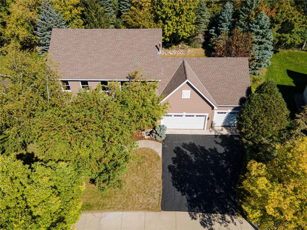 575 Owasso Hills Drive Roseville MN 55113 6179067 image1