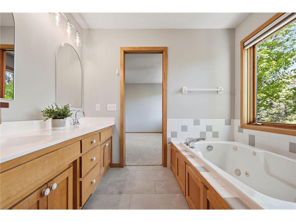 5750 Newberry Circle N Oak Park Heights MN 55082 7058148 image30