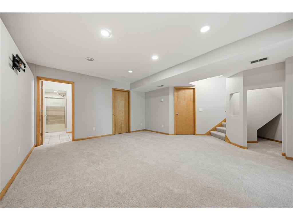 5750 Newberry Circle N Oak Park Heights MN 55082 7058148 image45