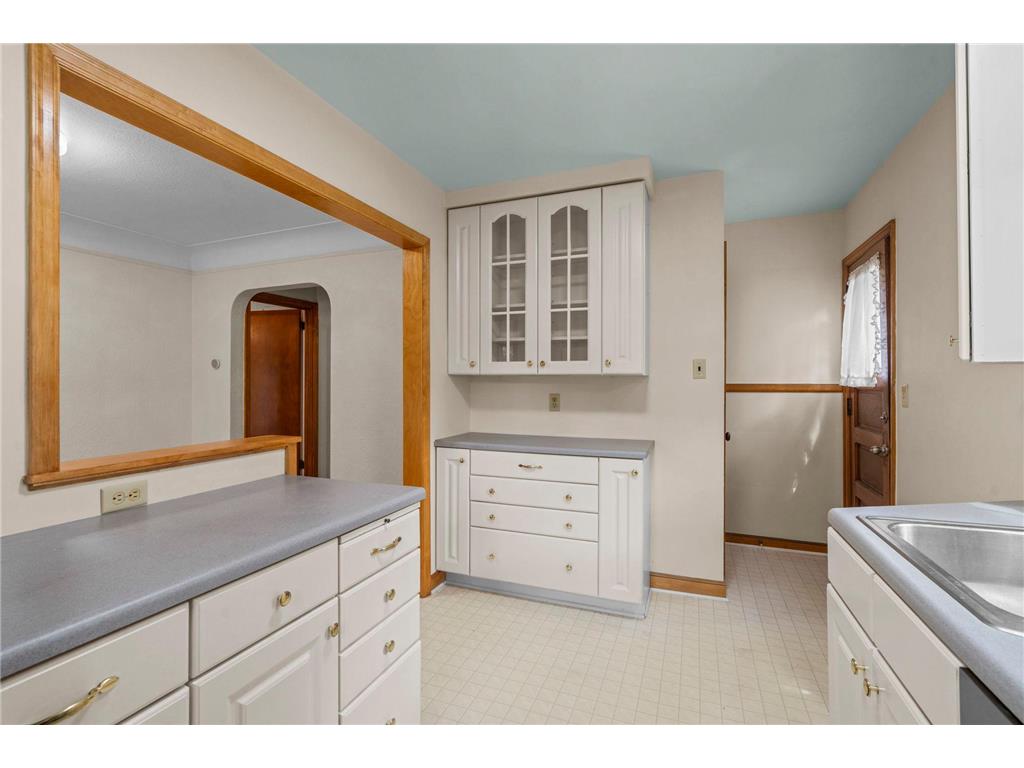 5750 Pleasant Avenue Minneapolis MN 55419 7090387 image16