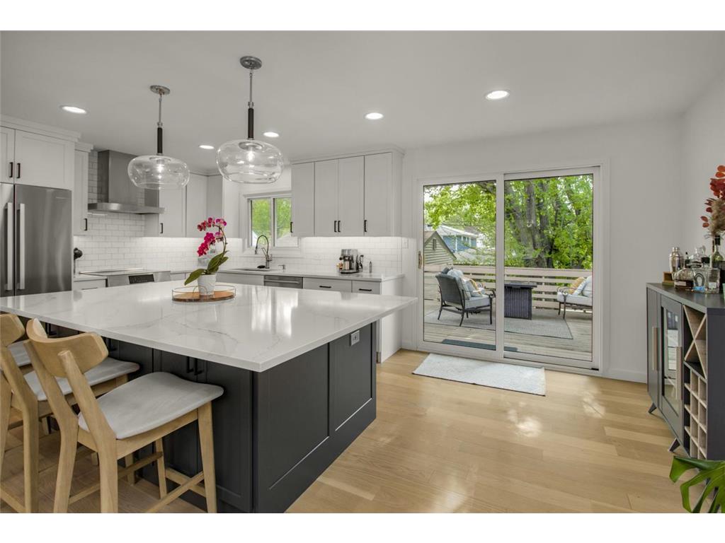 5750 Thomas Circle S Minneapolis MN 55410 6705563 image1