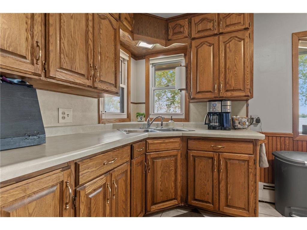 5751 County Road 6 SW Howard Lake MN 55349 - Howard 7079407 image20
