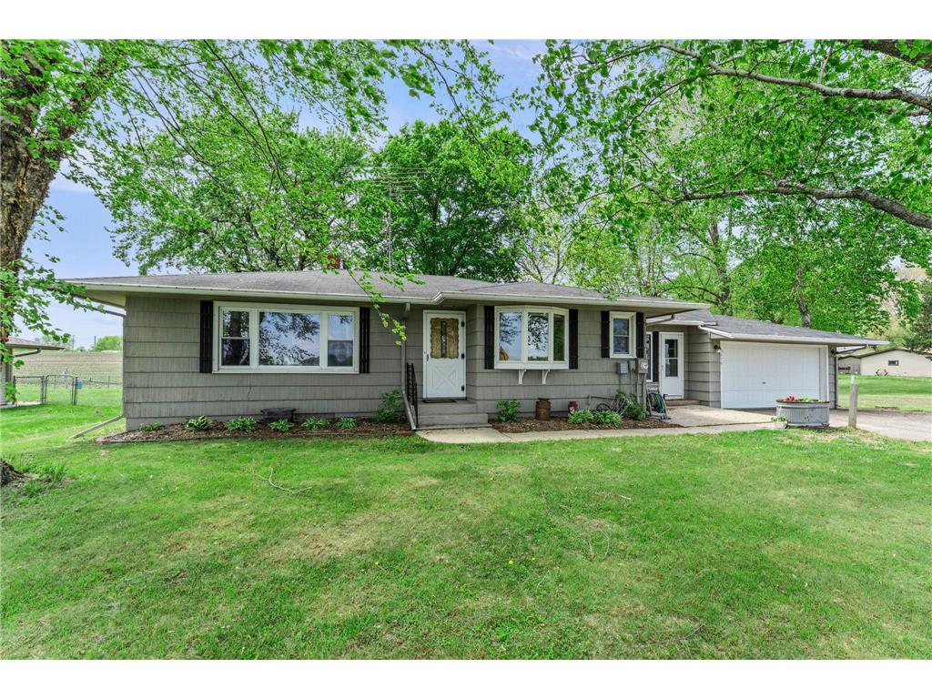 5751 County Road 6 SW Howard Lake MN 55349 - Howard 7079407 image4