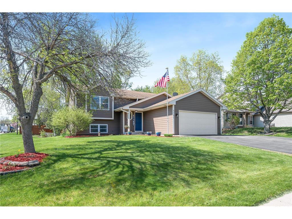 5751 S Park Drive, Savage, MN 55378 MLS 6193334 Edina Realty