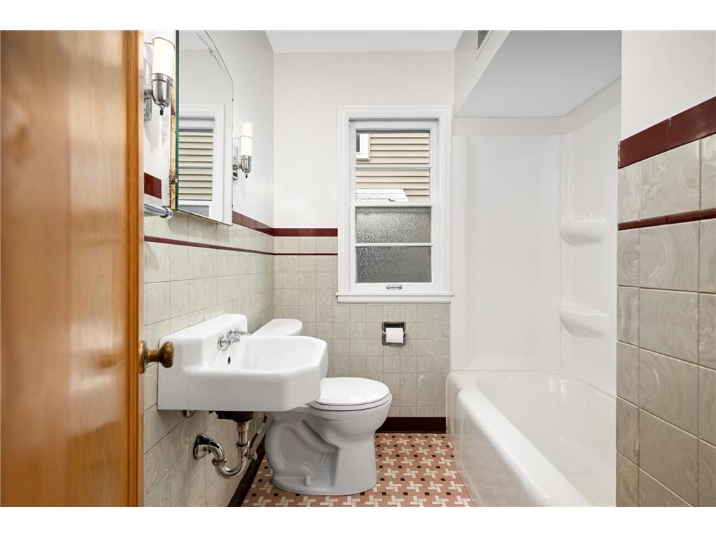 5753 Newton Avenue S Minneapolis MN 55419 7007997 image12