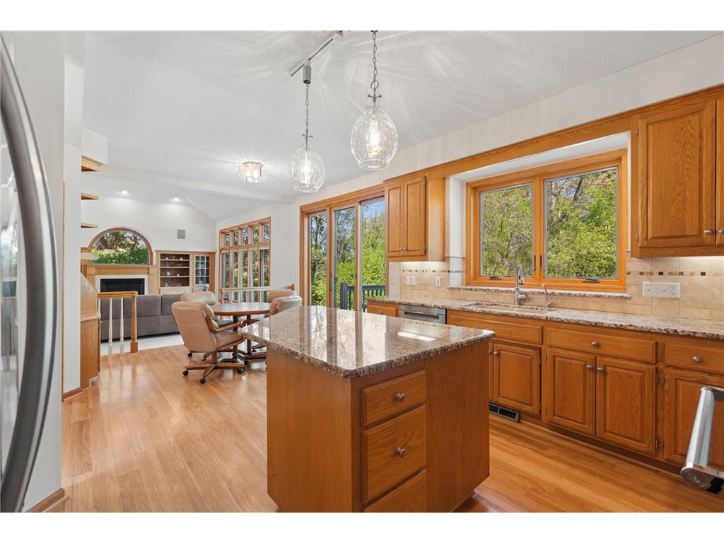 5754 Pond Drive Shoreview MN 55126 7062146 image12