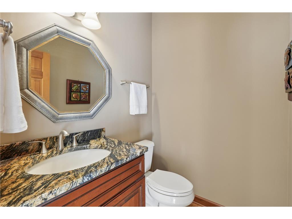 5754 Pond Drive Shoreview MN 55126 7062146 image19