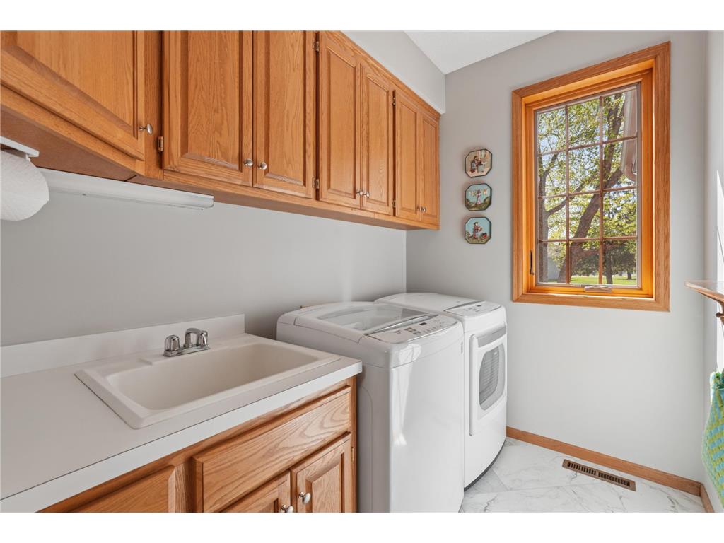 5754 Pond Drive Shoreview MN 55126 7062146 image20