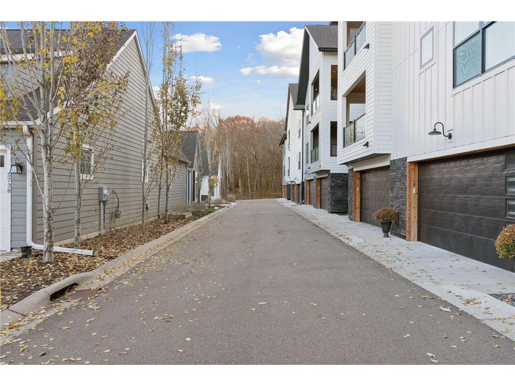 5754 Shady Oak Road S #1 Minnetonka MN 55343 7000446 image41
