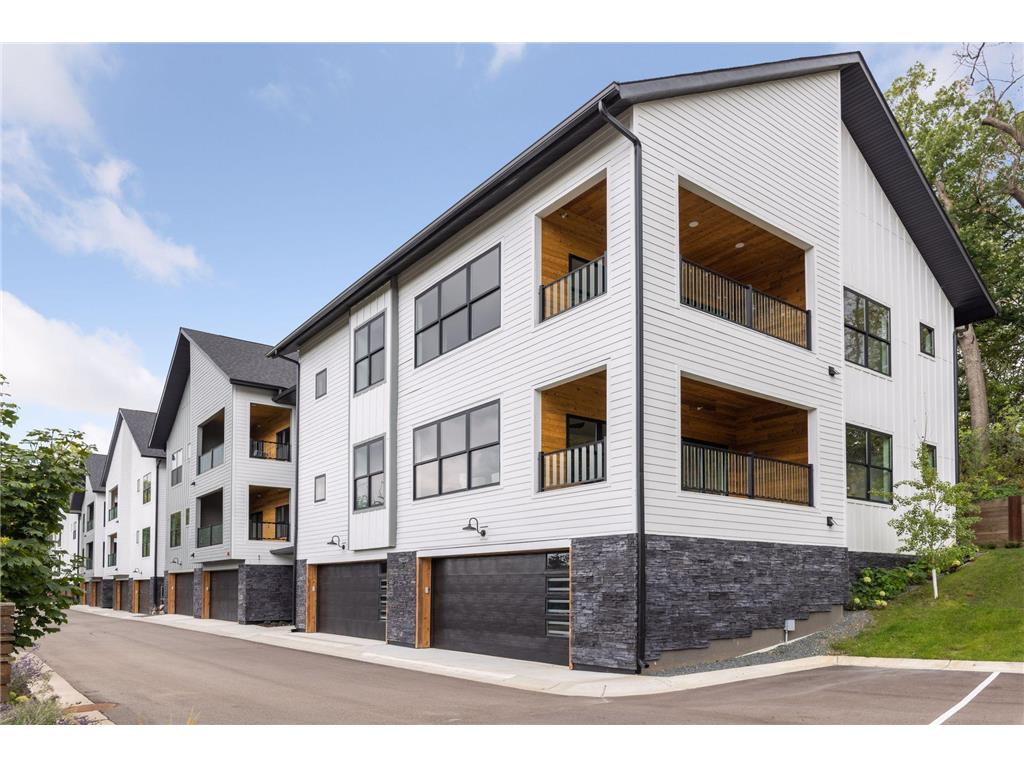 5734 Shady Oak Road S #11 Minnetonka MN 55343 6538898 image1