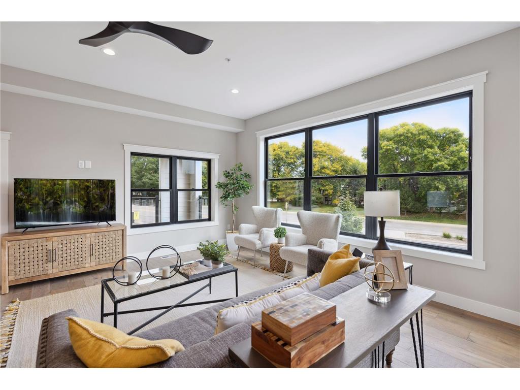 5754 Shady Oak Road S 2, MN, 55343 MLS 6517856 Edina