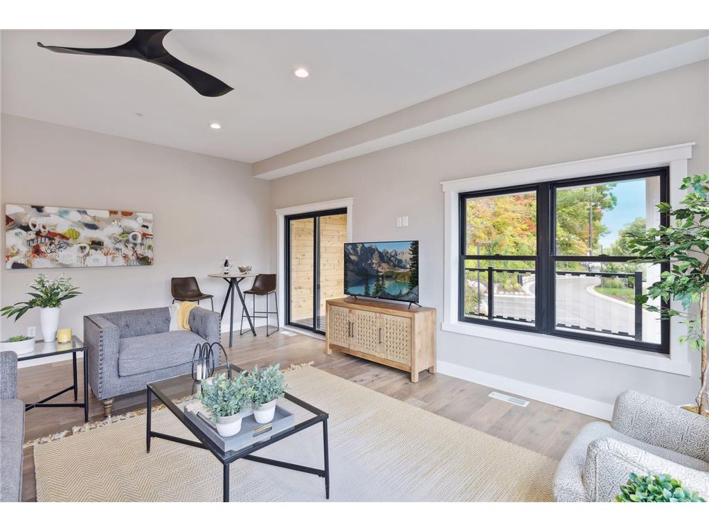 5754 Shady Oak Road S 2, MN, 55343 MLS 6517856 Edina