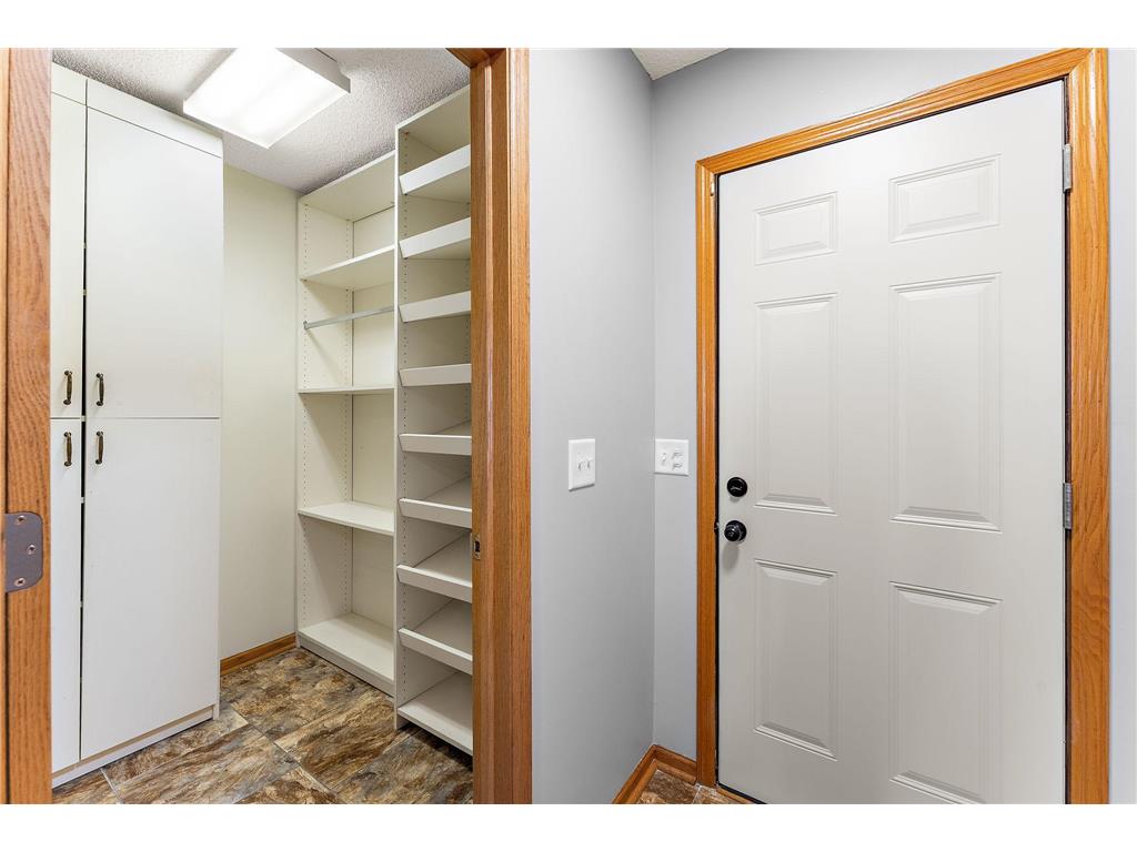 5755 232nd Street W Faribault MN 55021 - Cannon 6818297 image23